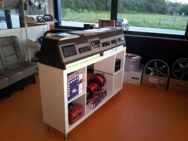 Zona 1 Car audio & Mecánica