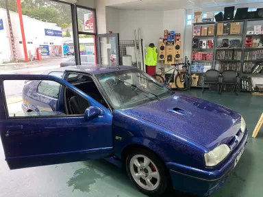 Power Music-Car Music especialistas en Car Audio.