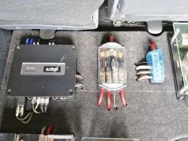 Zona 1 Car audio & Mecánica