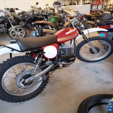 Taller de motos Pol