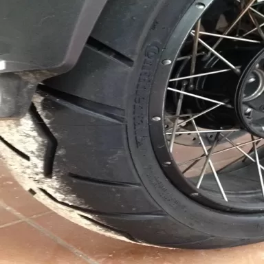 Taller de motos Pol