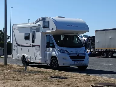 ARTEIXO NG CAMPER
